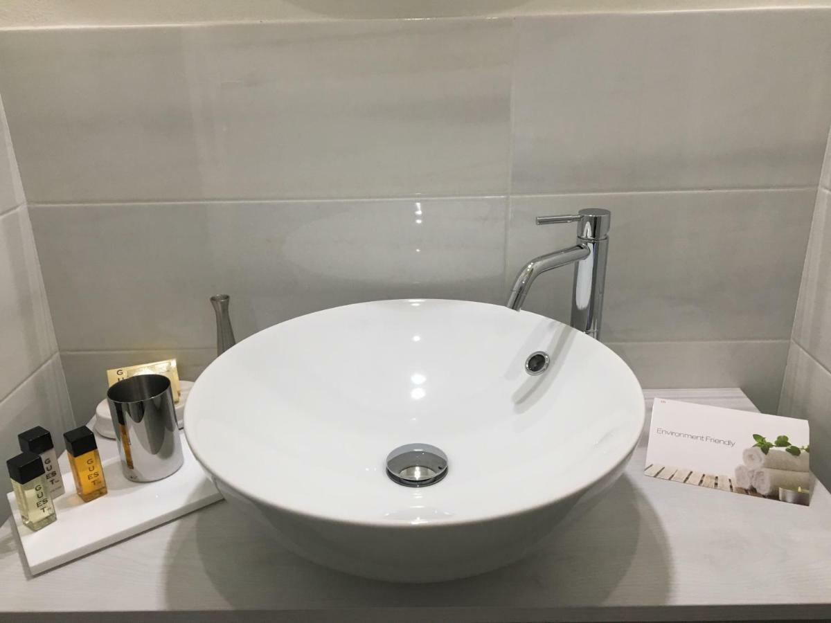 L'Antica Corte Lazzago Rooms Комо Екстериор снимка