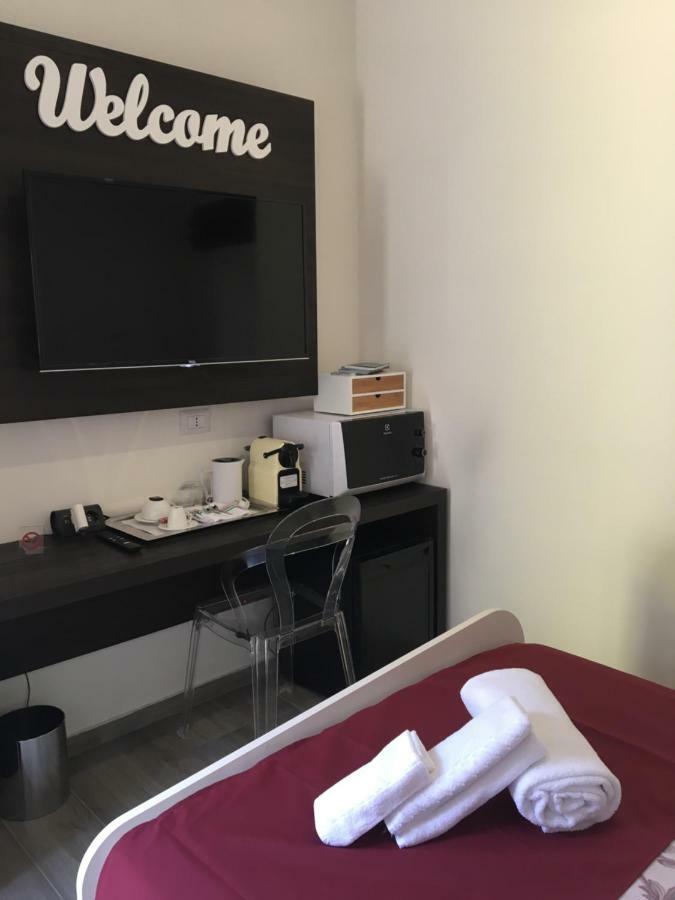 L'Antica Corte Lazzago Rooms Комо Екстериор снимка